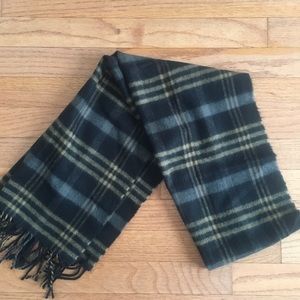 Plaid scarf